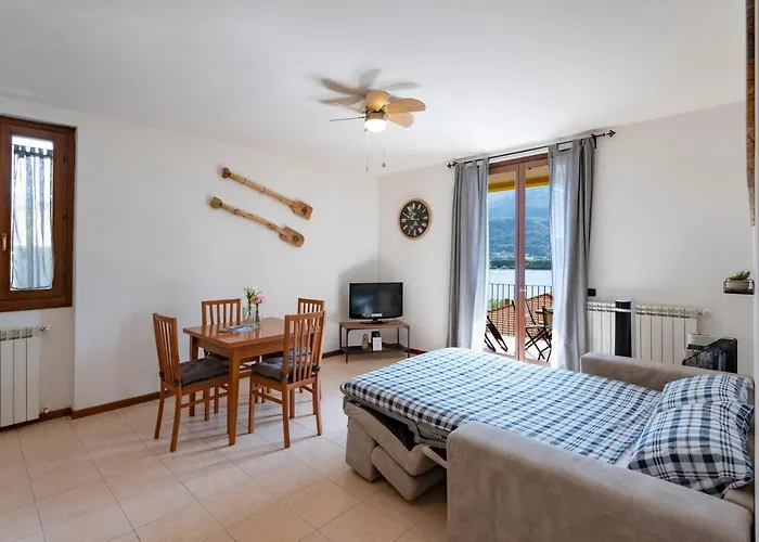 View House - Pescate